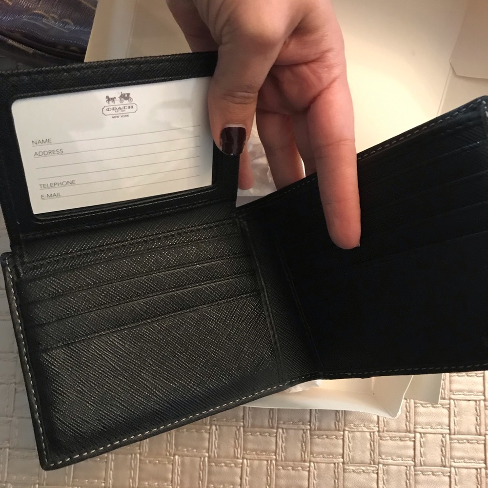 Men’s coach wallet